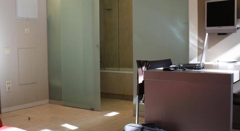 Aparthotel Bcn Montjuic — фото 32