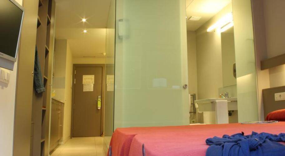 Aparthotel Bcn Montjuic — фото 4