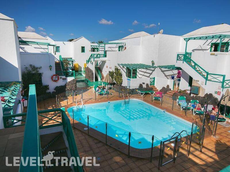 Фотография Apartamentos Celeste