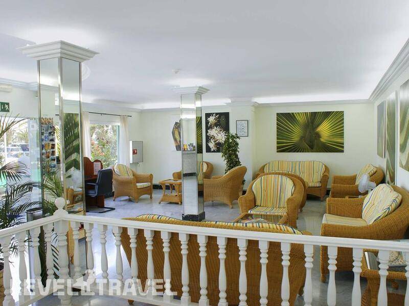 Фотография Apartamentos Celeste