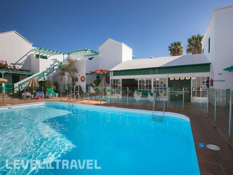 Фотография Apartamentos Celeste