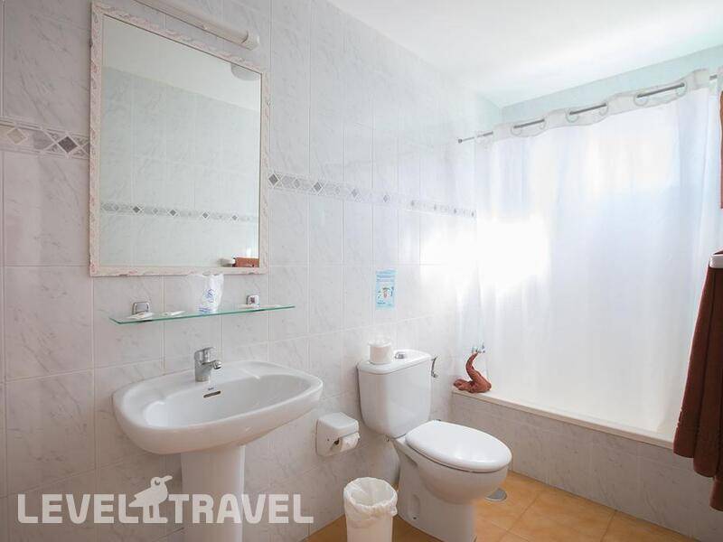 Фотография Apartamentos Celeste