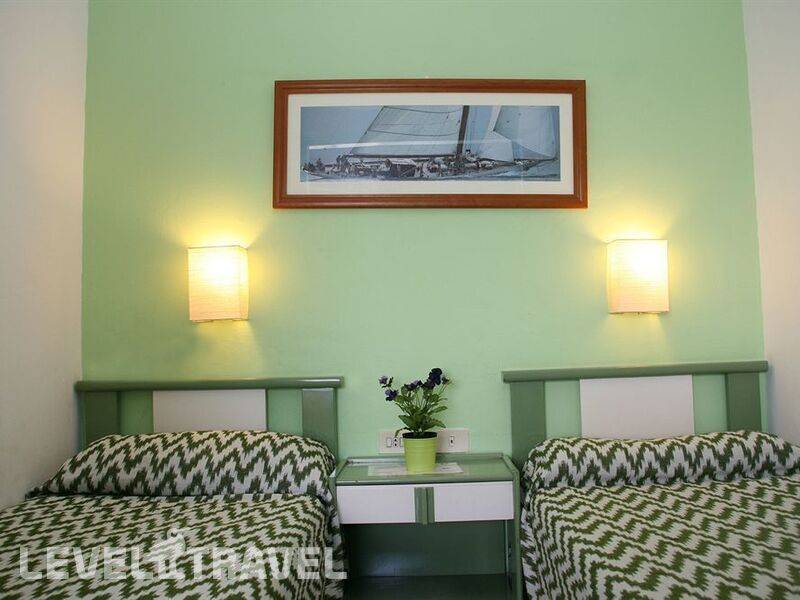Фотография Apartamentos Islamar