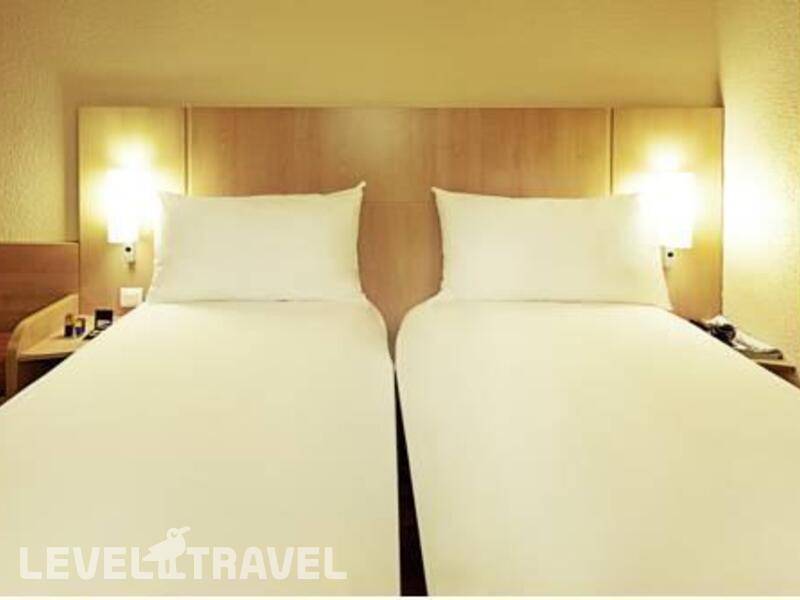 Фотография Ibis Barcelona Santa Coloma