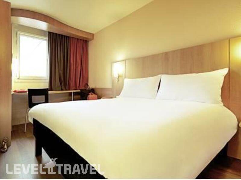 Фотография Ibis Barcelona Santa Coloma