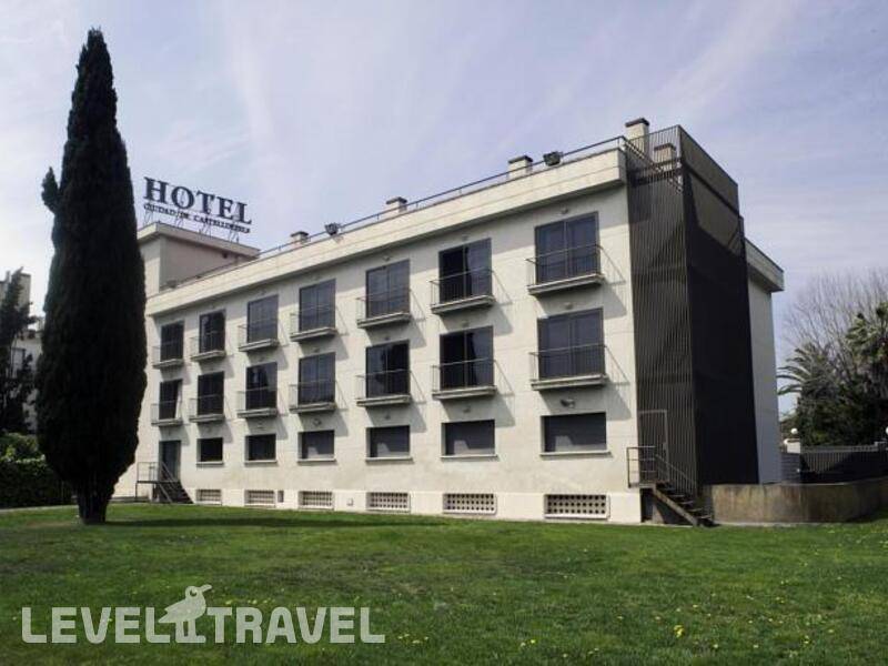 Фотография Hotel Ciudad De Castelldefels