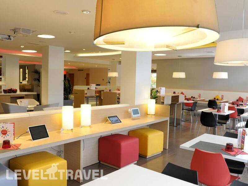 Фотография Ibis Barcelona Cornella