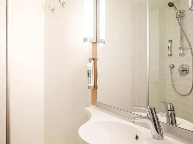 Ibis Barcelona Cornella — фото 34