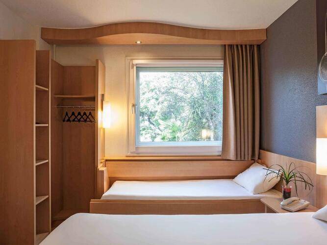 Ibis Barcelona Cornella — фото 32