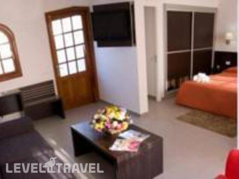 Фотография Suite Hotel Jardín Dorado