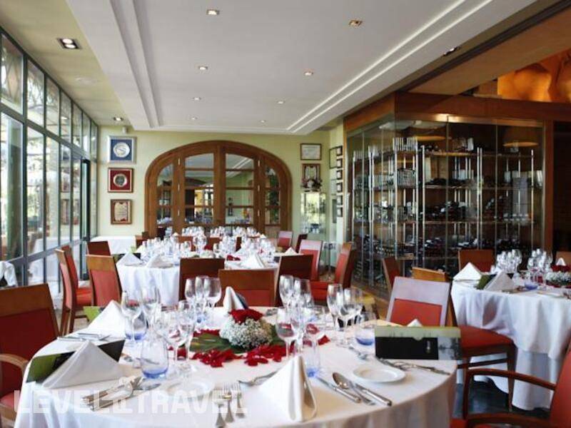 Фотография Hotel Les Rotes