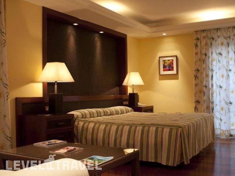 Фотография Hotel Les Rotes