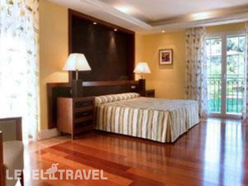 Фотография Hotel Les Rotes
