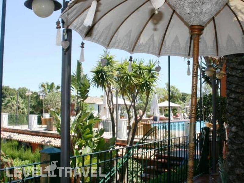 Фотография Hotel Les Rotes