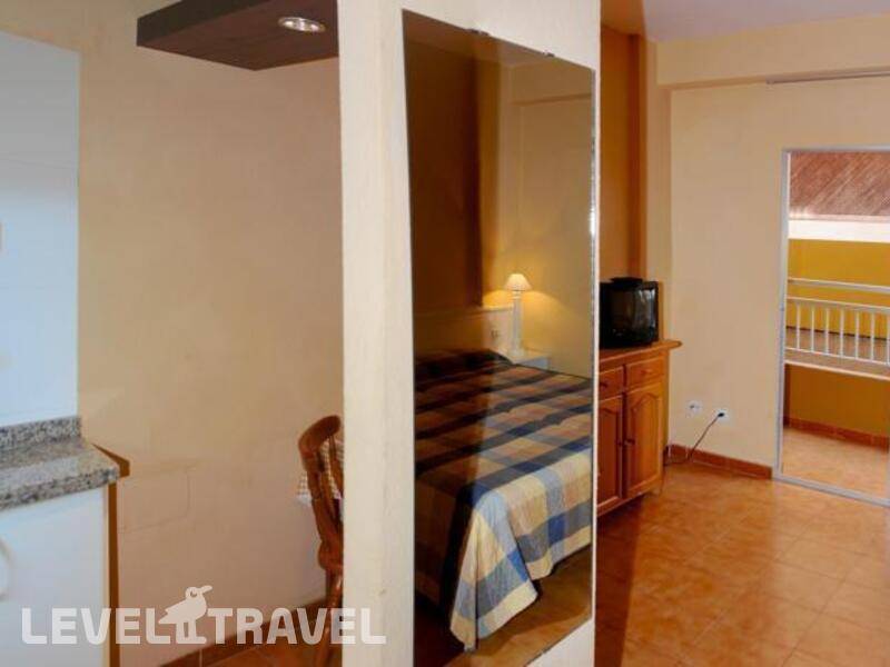 Фотография Apartamentos Rf Bambi