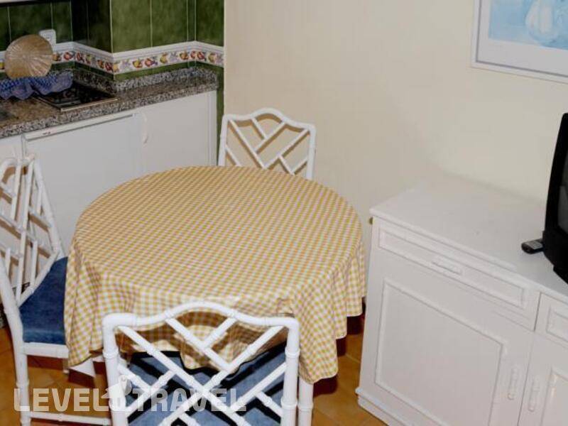Фотография Apartamentos Rf Bambi
