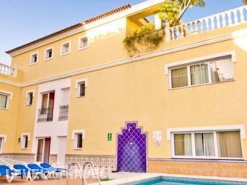 Фотография Apartamentos Rf Bambi