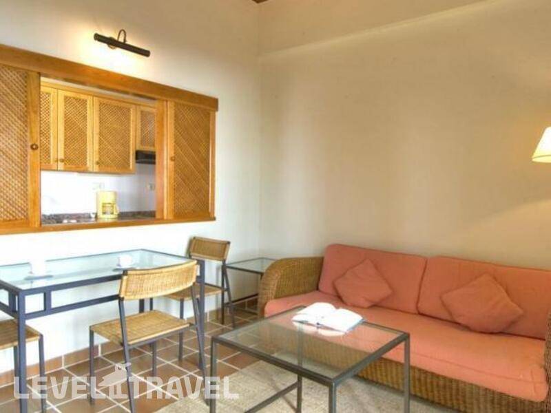 Фотография Aparthotel Hc7 Breñas Garden