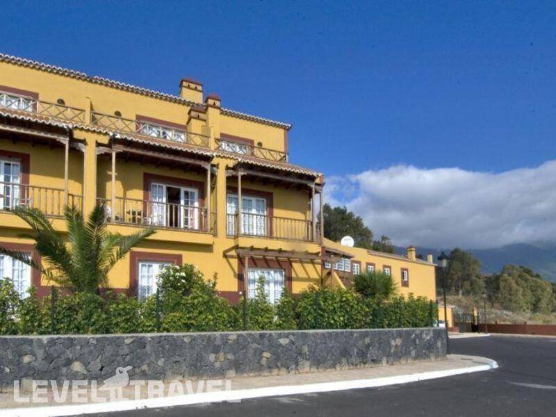 Фотография Aparthotel Hc7 Breñas Garden