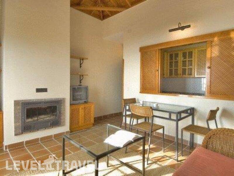 Фотография Aparthotel Hc7 Breñas Garden