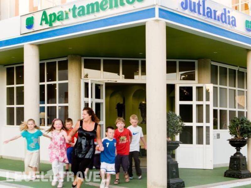 Фотография Apartamentos Jutlandia