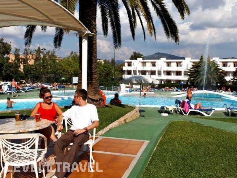 Фотография Apartamentos Jutlandia