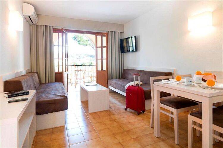 Apartamentos Delfin Casa Vida