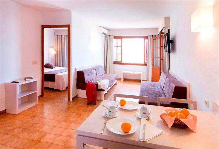 Apartamentos Delfin Casa Vida