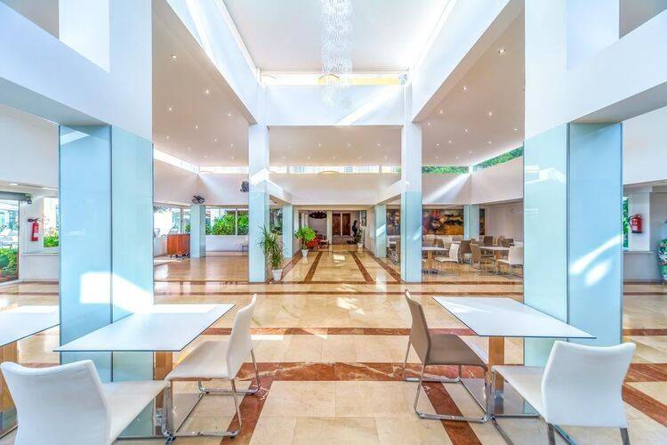 Seramar Apartments Sunna Park