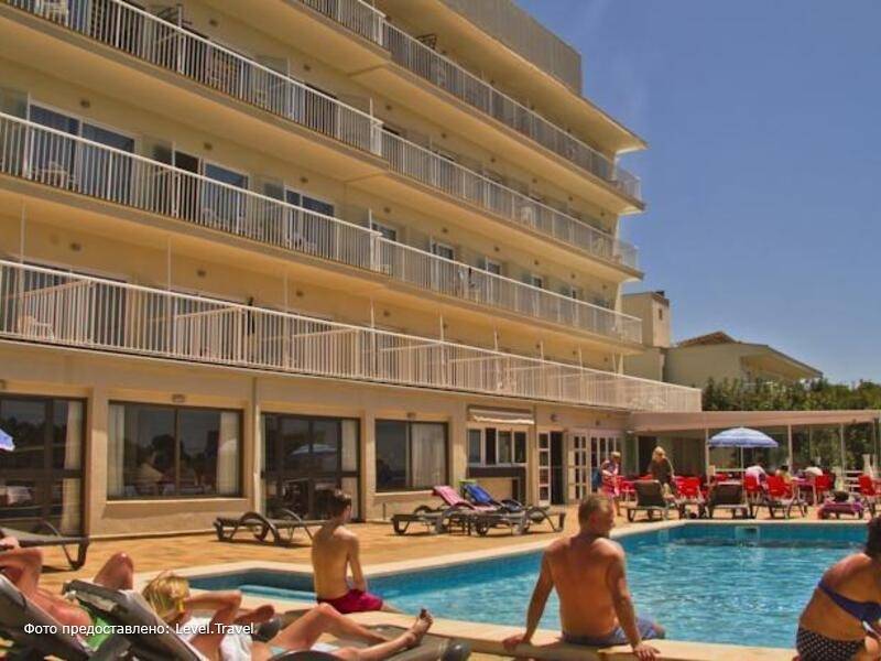 Фотография Hotel Costa Portals