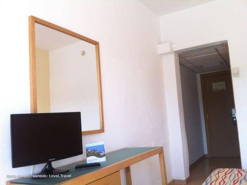 Фотография Hotel Costa Portals