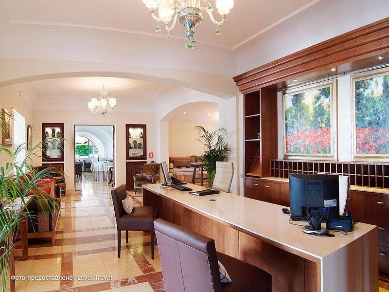 Фотография Hotel Bendinat