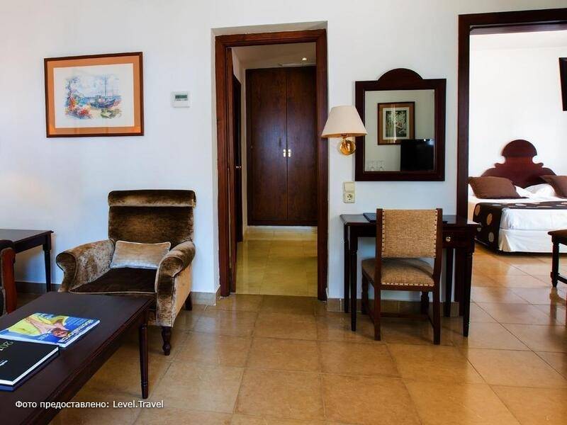 Фотография Hotel Bendinat