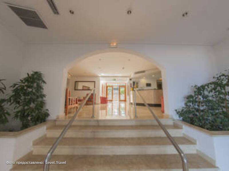 Фотография D-H Valparaiso Hotel