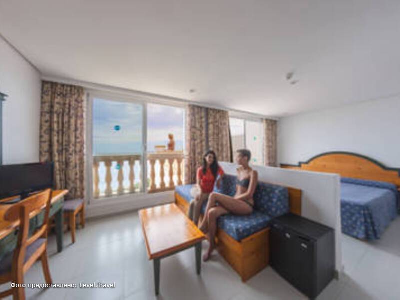 Фотография D-H Valparaiso Hotel