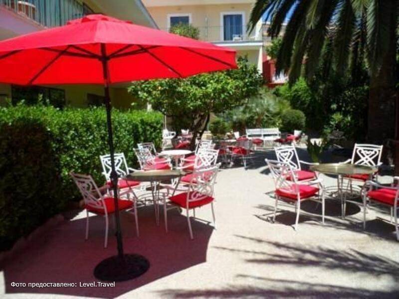 Фотография Hostal Celo Garden
