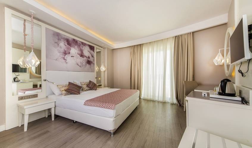 Diamond Premium Hotel & Spa