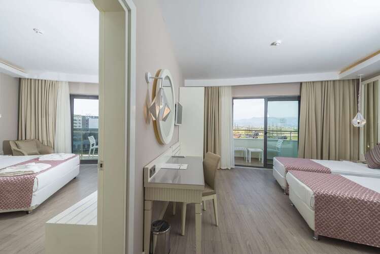 Diamond Premium Hotel & Spa