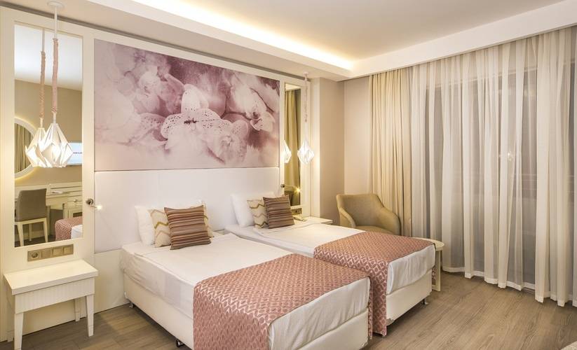 Diamond Premium Hotel & Spa