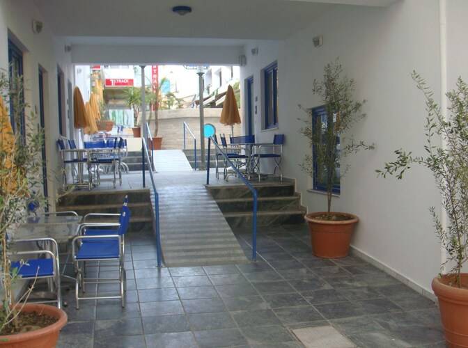 Kassavetis Hotel Aparts