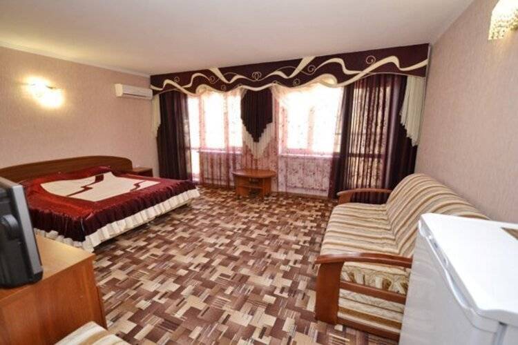 Мишель Отель