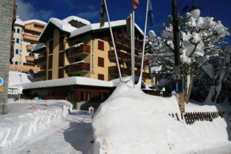 Alpina Hotel