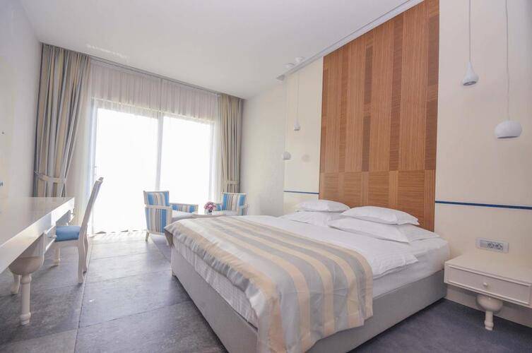 Bracera Hotel