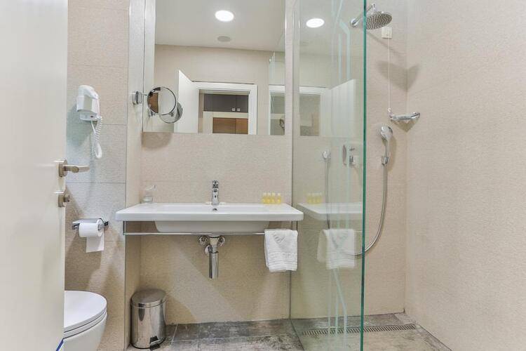 Bracera Hotel