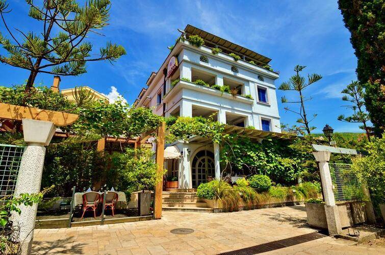 Villa Velzon