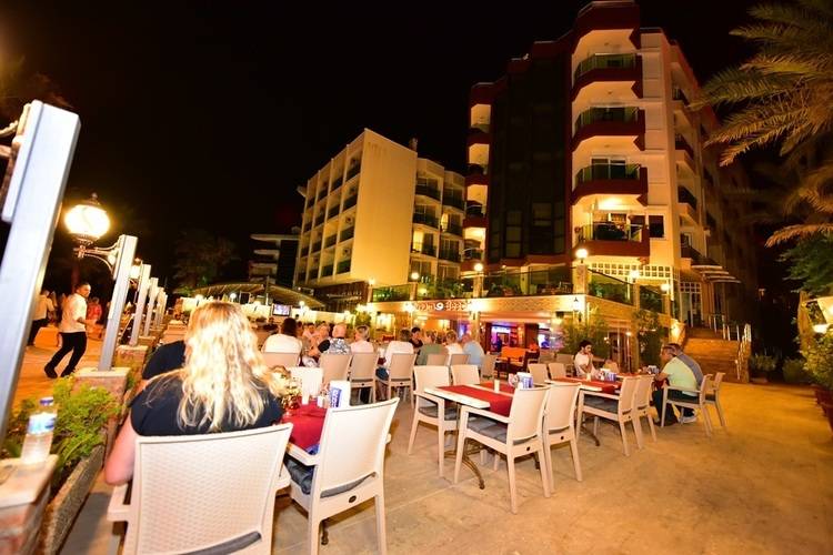 Yuvam Hotel