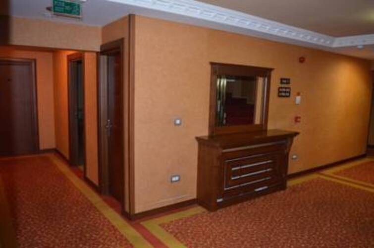 Yuksel Hotel