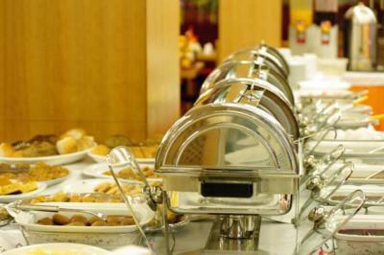 Yuksel Hotel