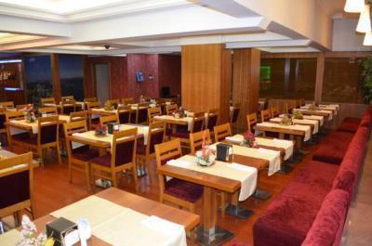 Yuksel Hotel