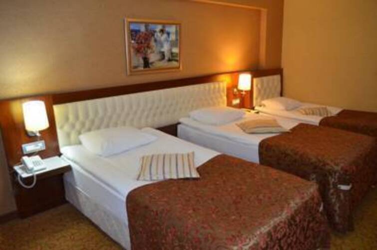 Yuksel Hotel